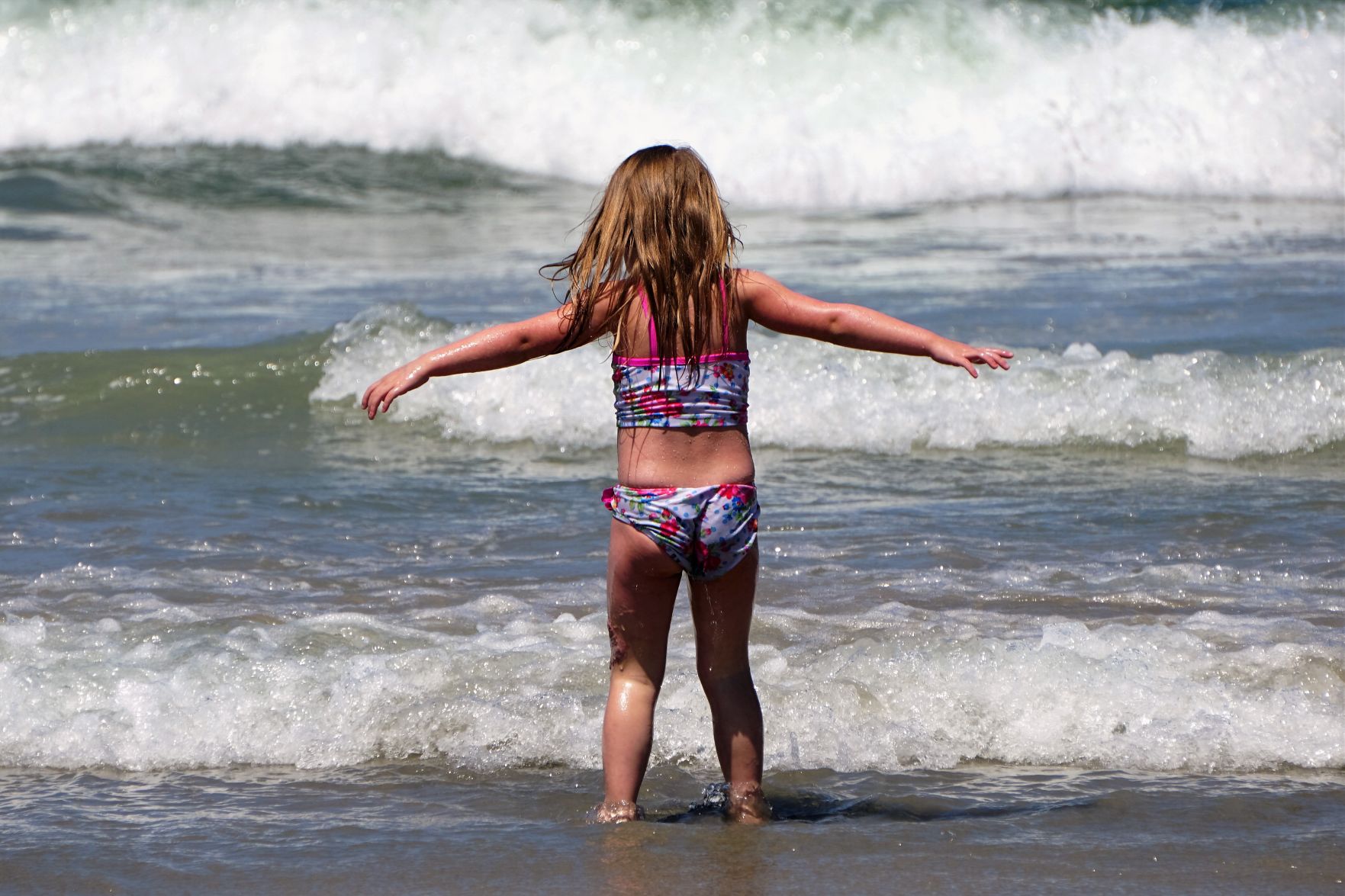 Peyton's first beach visit
